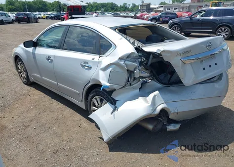 2015 Nissan Altima 2.5 S from USA, damaged, VIN 1N4AL3AP9FN380952